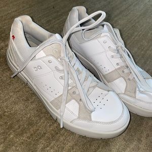 On cloud Rodger sneaker